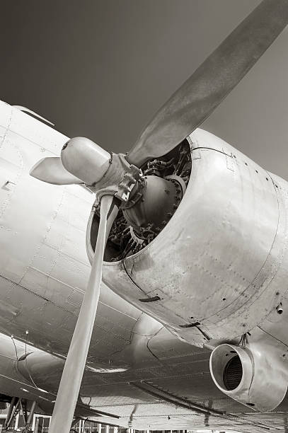 istock Close up on old airplane (biplane) engine with enormous propeller 492187640