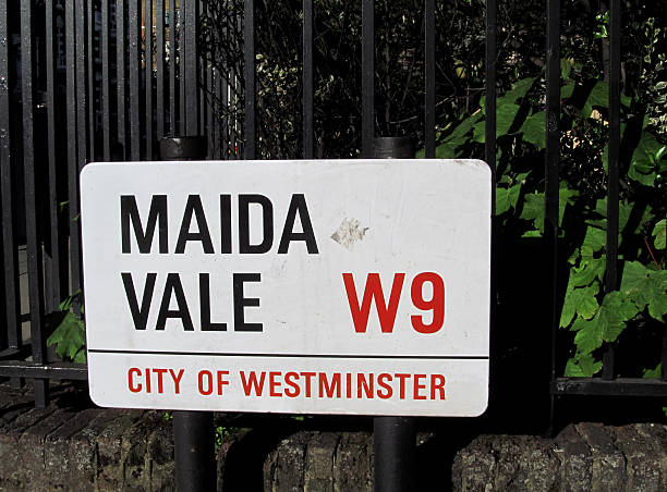 maida vale - london england sign street street name sign - fotografias e filmes do acervo