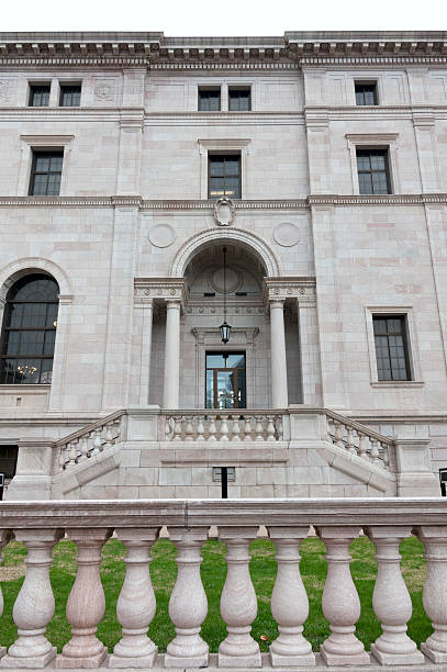 istock Saint Paul Public Library Entrance 492262641