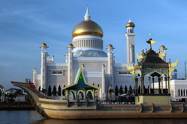 istock Asia Brunei Darussalam Mosque 492263075