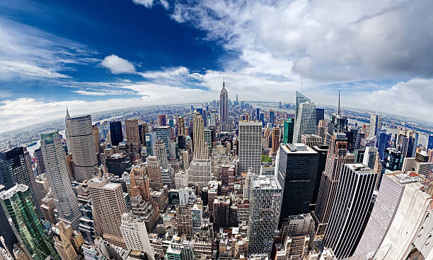 istock Manhattan - New York city 492283344