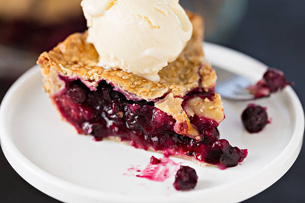istock Slice Of Berry Pie And Ice Cream 492337183
