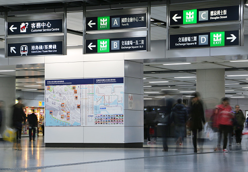 ifc and exchange square exit