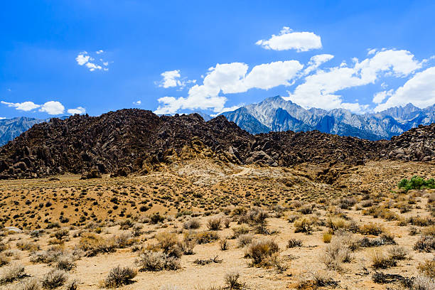 istock Alabama Hills rock formation, Sierra Nevada 492389732