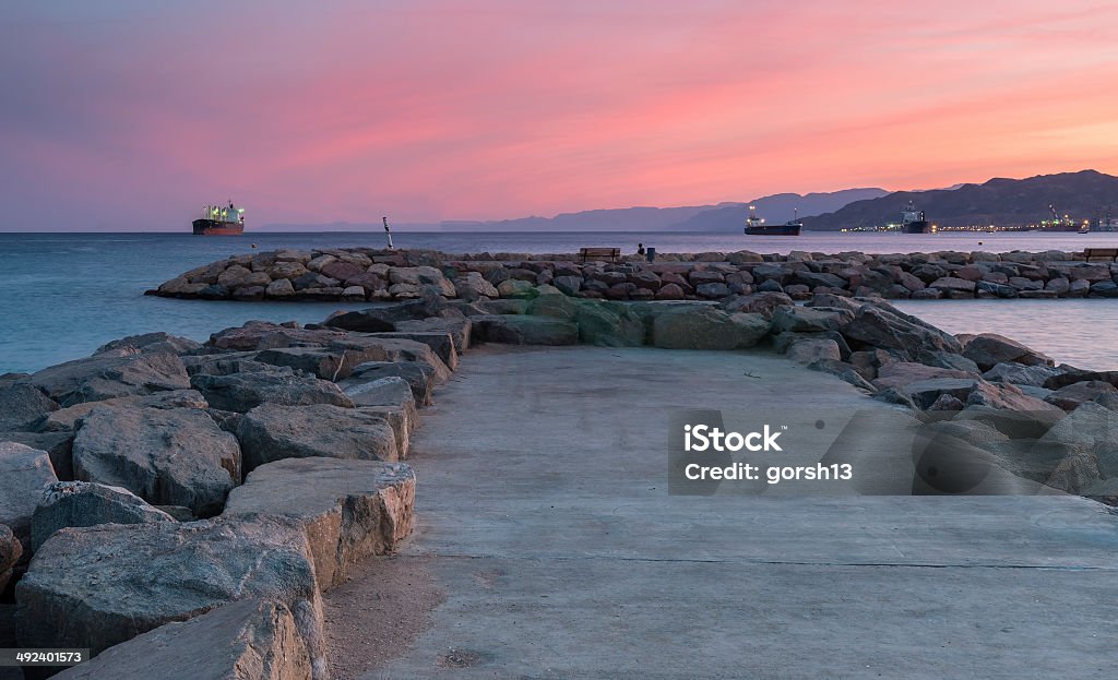 Blick auf den Golf von Aqaba bei Sonnenuntergang, Eilat - Lizenzfrei Anlegestelle Stock-Foto