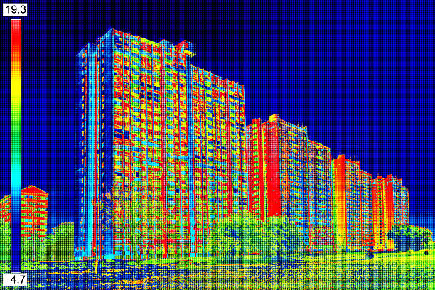 istock Thermal image on Residential building_10 492422616