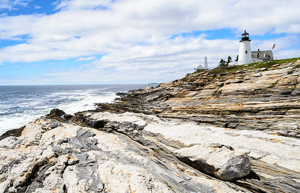 phare de pemaquid - pemaquid point lighthouse photos et images de collection