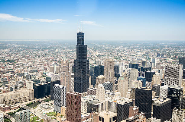 Chicago skyline aerial view Chicago skyline aerial view willis tower stock pictures, royalty-free photos & images