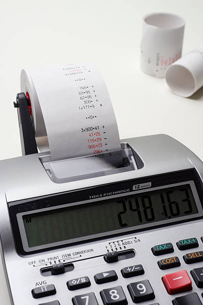 Adding Machine Total Print 150+ Adding Machine Tape Calculator Printing Out Paper Stock Photos ...
