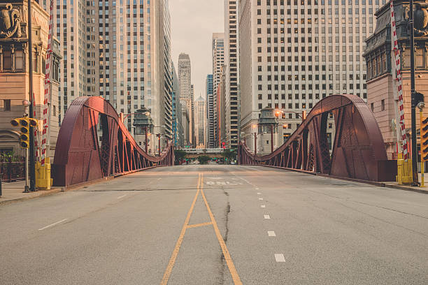 istock LaSalle Street Bridge 492494972