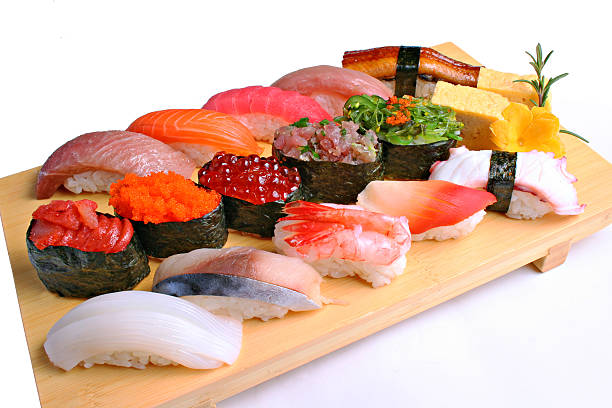 寿司盛り合わせ - 寿司 ストックフォトと画像
