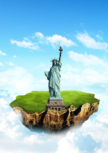 istock Statue of Liberty on island - USA 492513582