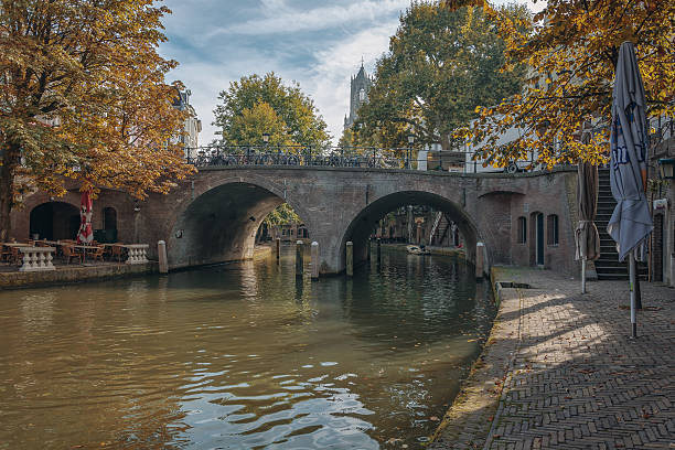 istock cityscape in the autumn setting. 492515378