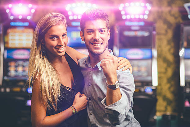стокові фото, фото роялті-фрі та зображення на тему щаслива пара, яка виграла в казино - casino