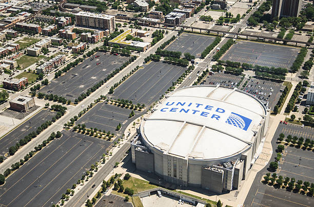 united center stadium a chicago - nba foto e immagini stock