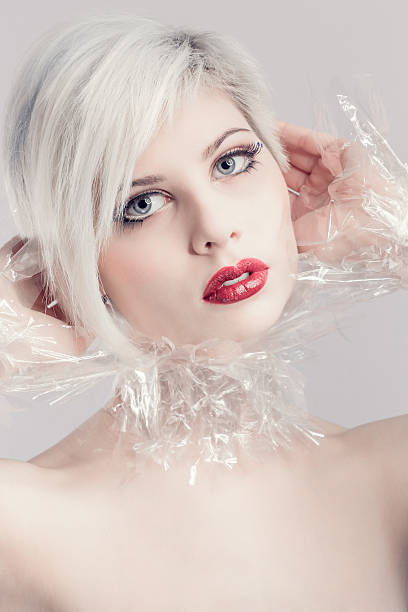 istock Beautiful blonde fashion model 492547077
