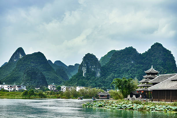 istock Shangri La Guilin Yangshuo Guangxi  China 492550366