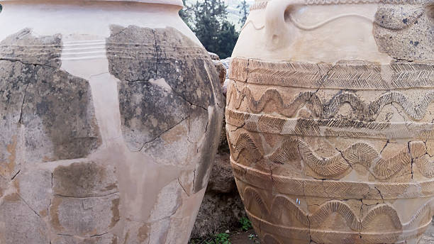 istock Ancient jars in Knossos Palace, Greece 492573540