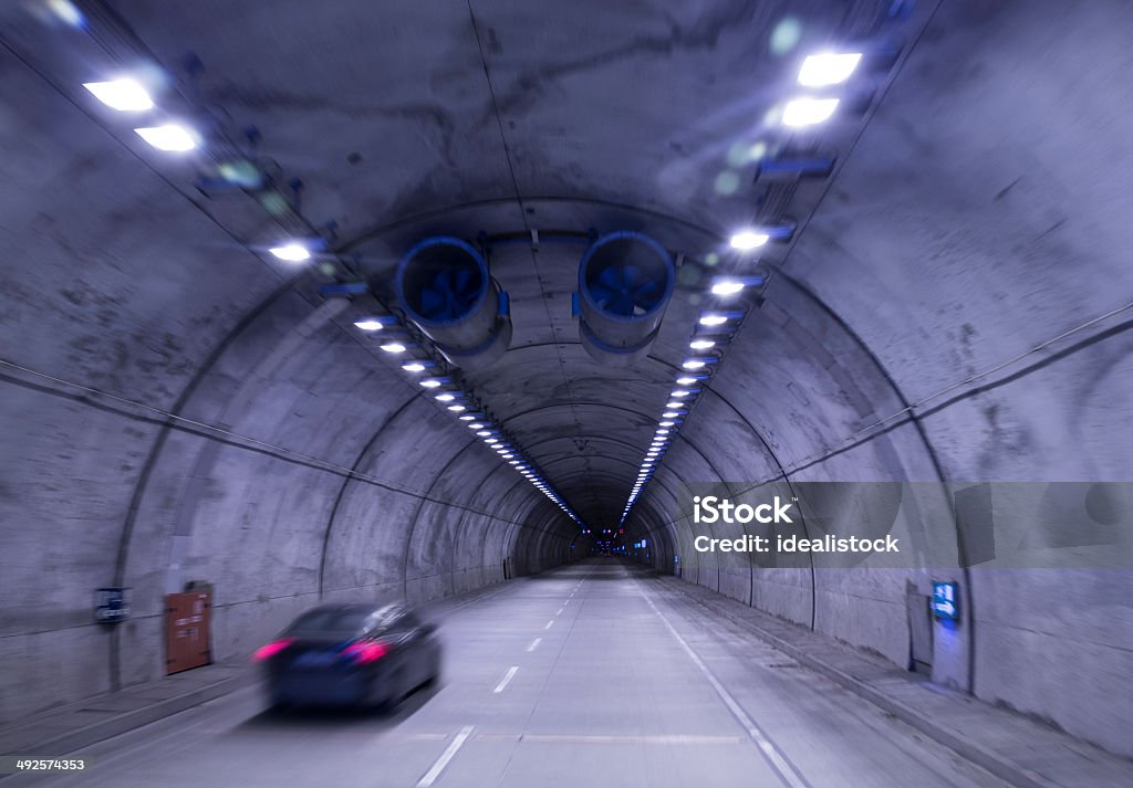 Highway túnel - Foto de stock de Abstrato royalty-free