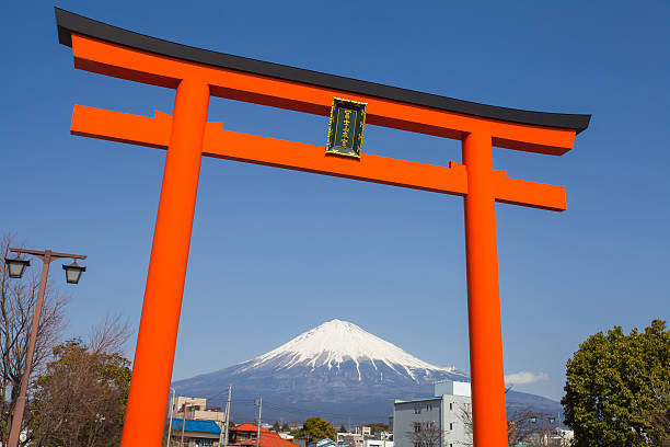 Mountain Fuji Traditional Japanese gate torii and view of Mountain Fuji shrine stock pictures, royalty-free photos & images