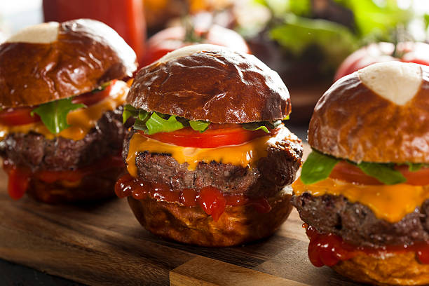 istock Homemade Cheeseburger Sliders with Lettuce 492599593