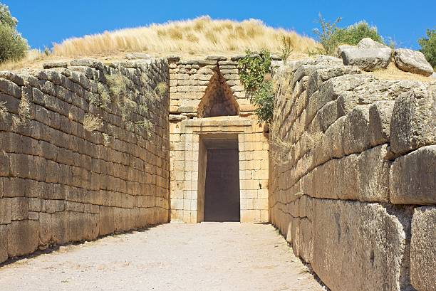 istock Treasury of Atreus at Mycenae, Greece 492606902