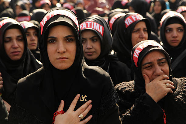 dia de ashura - lamentation - fotografias e filmes do acervo