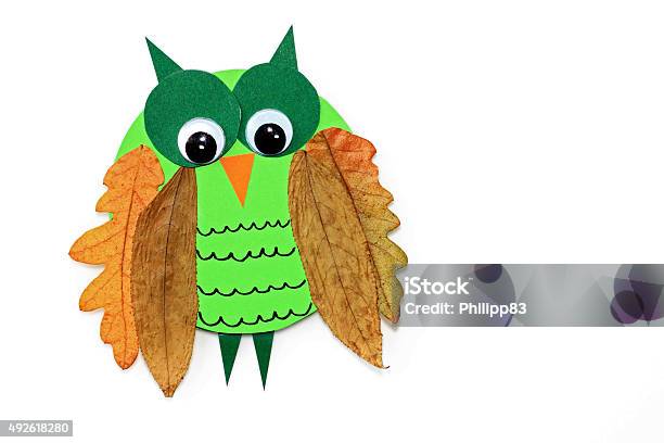 Handicrafted Owl Made Of Cardboard And Dry Leaves Stock Photo - Download  Image Now - 2015, Animal, Animal Body Part - iStock