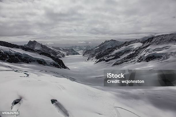 Glaciar - Fotografias de stock e mais imagens de Agoirento - Agoirento, Alpes Europeus, Alto - Descrição Física