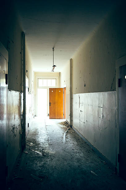 istock Light at the end of the hallway 492628979