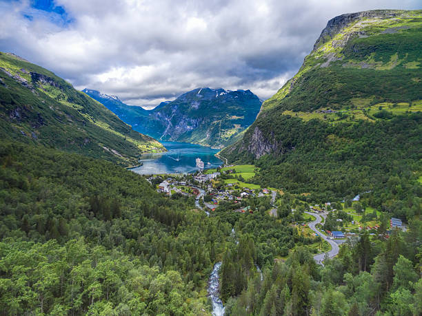 istock Geiranger fjord 492646838