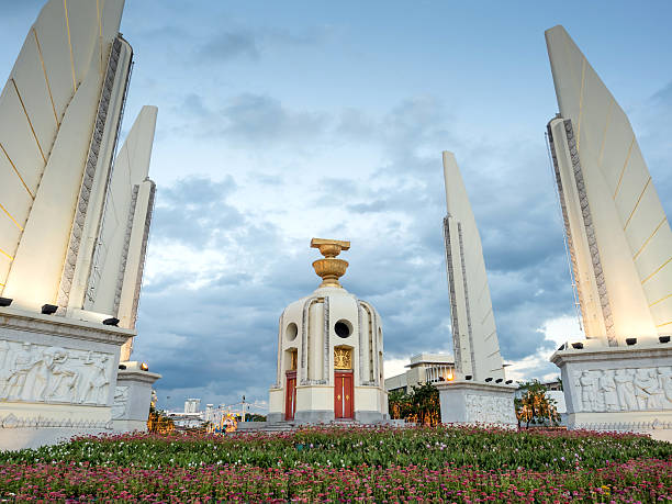 istock Democracy monument in Bangkok under twilight sky 492655306