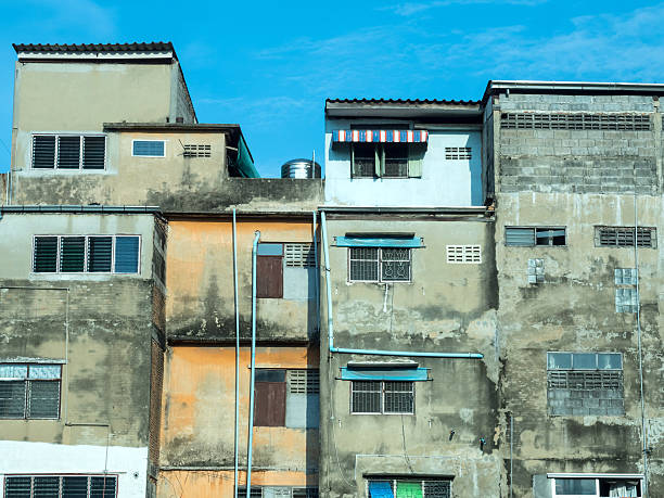 istock Old resident buildings in Bangkok 492664728