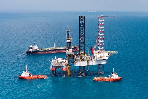 Offshore oil rig drilling platform in the gulf of Thailand 2015.