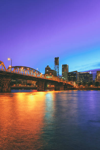 istock Hawthorne Bridge in Portland by night 492753788
