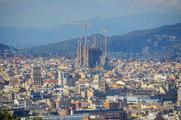 istock Cityscape of Barcelona 492756324