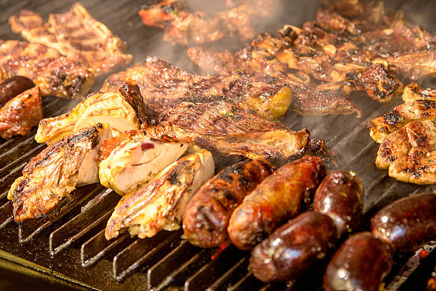 아르헨티나 바비큐-파릴라 - argentina barbecue grill steak barbecue 뉴스 사진 이미지