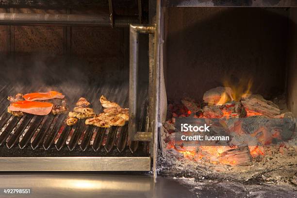 Foto de Churrasco Argentinoparrilla e mais fotos de stock de Alimento básico - Alimento básico, Argentina, Assado