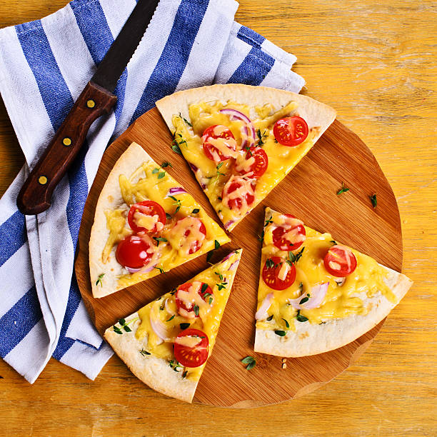 istock Flat tortilla with cheese and vegetables 492804534