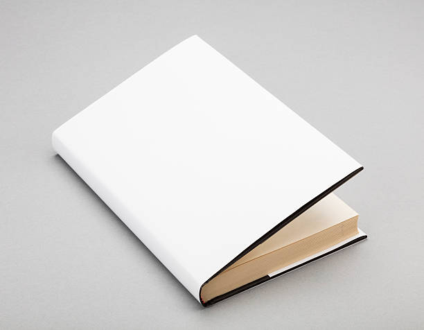 Cubierta de libro en blanco blanco 5,5 x 8 pulg. - foto de stock