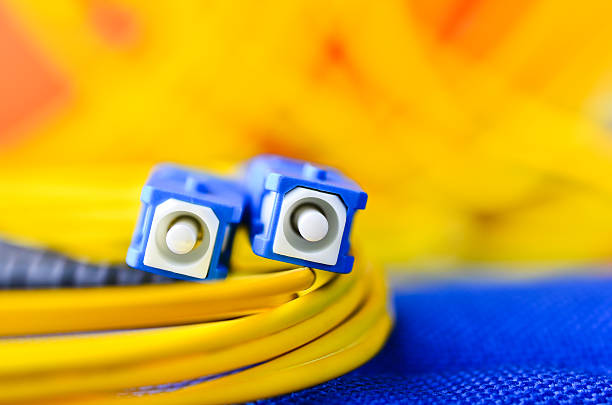 fiber optic 커넥터 닽힌 특정 다채로운 배경기술. - connection block 뉴스 사진 이미지