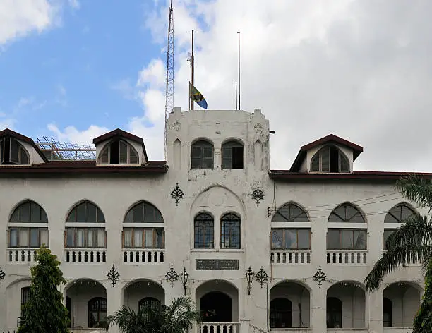 Dar es Salaam, Tanzania: City Hall - Colonial façade - built by the German administration, in 1903 - Morogoro road - Sokoine drive - photo by M.Torres