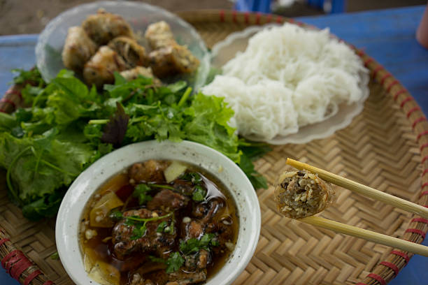 istock Grilled chopped meat with vermicelli 492968669