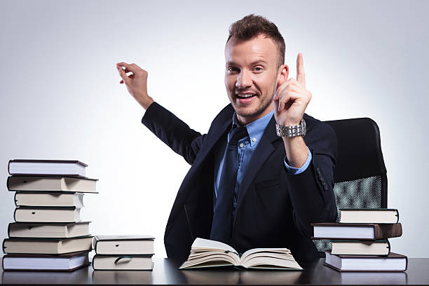 istock business man writes idea with chalk 492969137