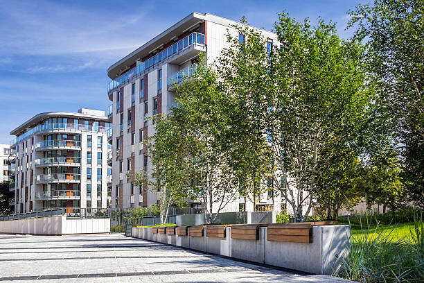istock Green town square with benches, Warsaw 492989684