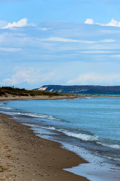 jezioro michigan shore na leelanau półwysep - leelanau peninsula zdjęcia i obrazy z banku zdjęć