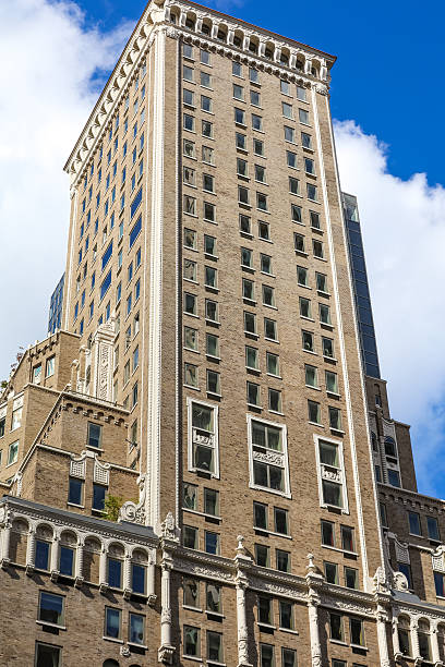 istock Old skyscrapper in New York, USA 493029760