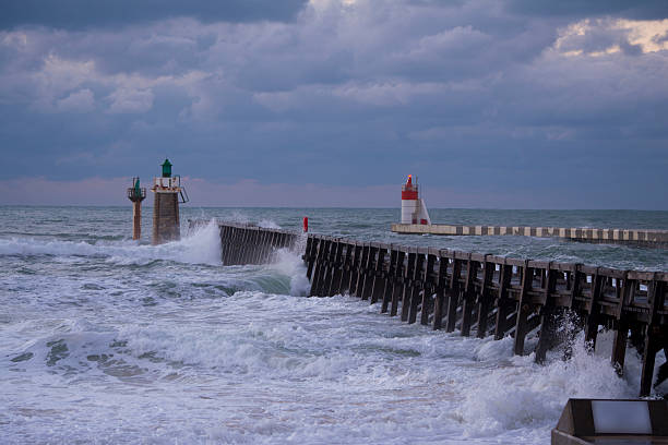 I choose a bad day to walk around the wooden promenade.