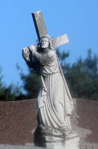 istock Tombstone statue of Jesus Christ 493051556