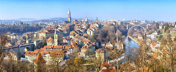 panorama von bern, schweiz - nydeggbrucke stock-fotos und bilder